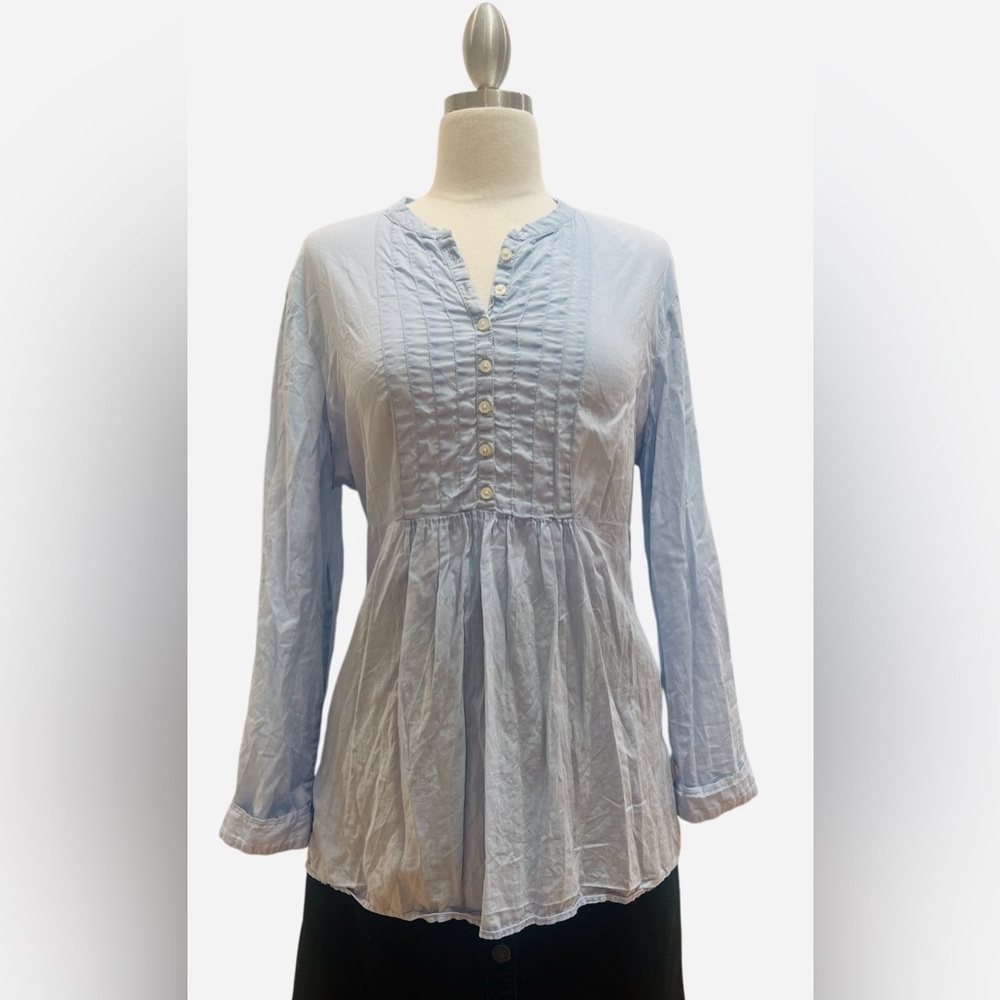 GAP maternity Light Blue Pleated Women's Blouse